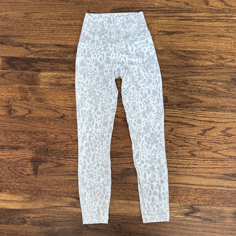 lululemon White and Gray Align High Rise Leggings